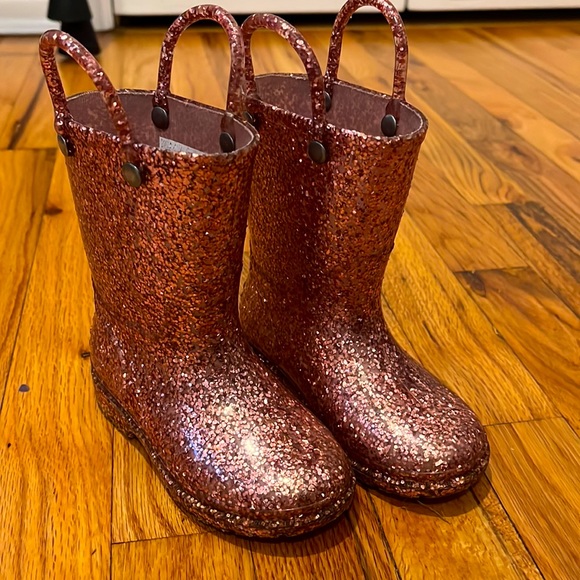 Western Chief Rain Boots - Picture 1 of 6